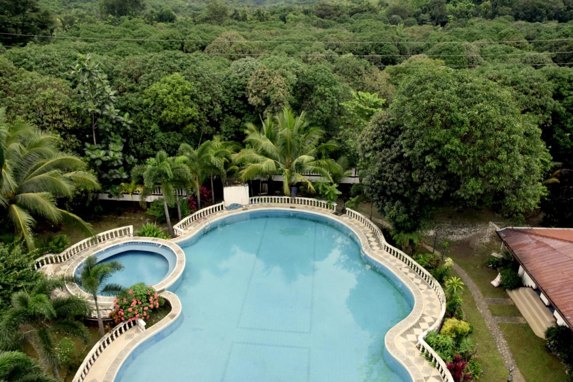 Isla De Oro Hotel Mamburao Buitenkant foto